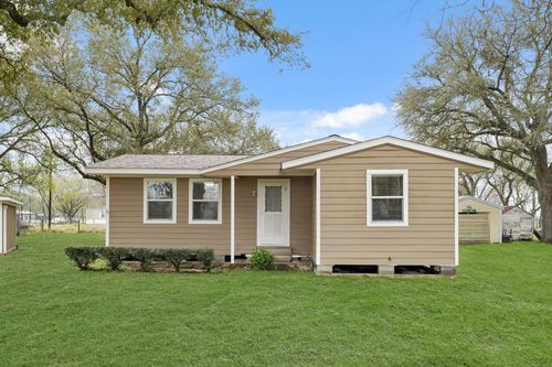 8427 Brinkmeyer Rd, Needville, TX, 77461-8709 | Card Image