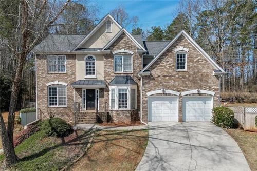 3270 Royal Creek Way Sw, Lilburn, GA, 30047-1886 | Card Image