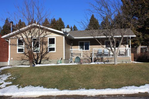 7605 29 Ave, Coleman, AB, T0K0M0 | Card Image