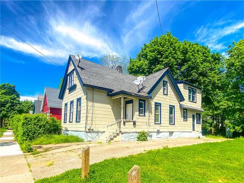 176 5th St, Rochester, NY, 14605-2420 | Card Image