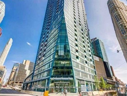 5406-8 The Esplanade N/A, Toronto, ON, M5E0A6 | Card Image