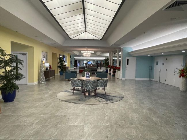 APT-401 - 2603 Nw 103 Rd Ave, Condo with 3 bedrooms, 2 bathrooms and null parking in Sunrise FL | Image 34