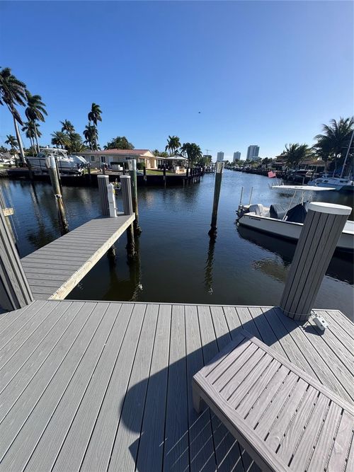 840 Se 22nd Ave, Pompano Beach, FL, 33062-6764 | Card Image