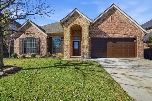 816 Westview Dr, Little Elm, TX, 75068-3455 | Card Image