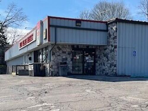 278 Maple St, Muir, MI, 48860-9777 | Card Image