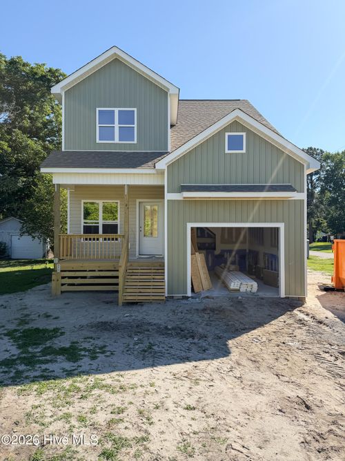 3300 Oaks Rd, New Bern, NC, 28560-2717 | Card Image