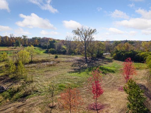 995 Honey Hl, Orono, MN, 55356-5550 | Card Image