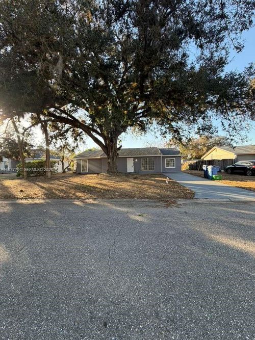 0-4030 School Cir, LABELLE, FL, 33935-5502 | Card Image