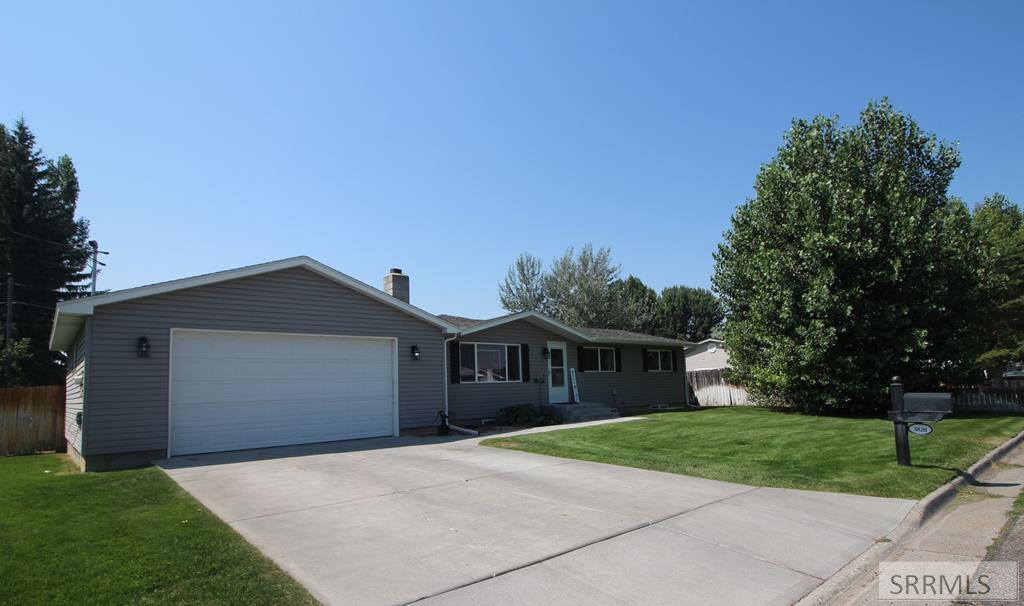 Geneva Dr, Ammon, ID 83406