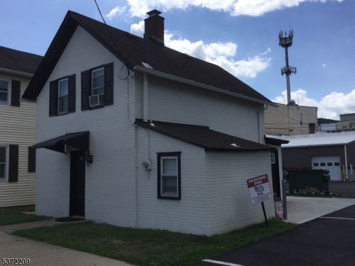 51 N Morris St, Dover, NJ, 07801-3909 | Card Image