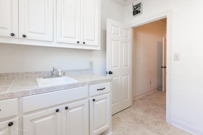 58-LaundryRoom | Image 68