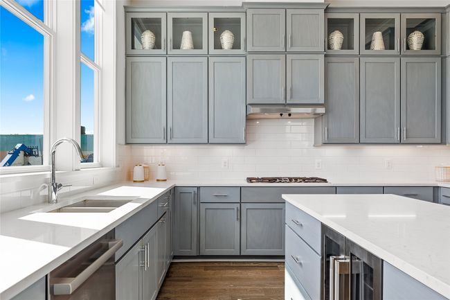 201 Carroll St, Townhouse with 3 bedrooms, 4 bathrooms and null parking in Fort Worth TX | Image 19