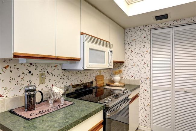 APT-103 - 6155 S Mirror Lake Dr, Condo with 2 bedrooms, 2 bathrooms and null parking in Sebastian FL | Image 16