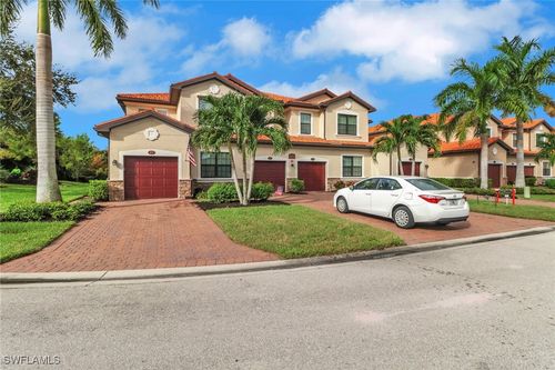 unit-201-26233 Palace Ln, BONITA SPRINGS, FL, 34135-6286 | Card Image
