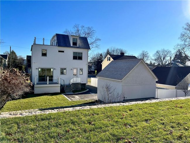 26 Sinawoy Rd, House other with 4 bedrooms, 5 bathrooms and 3 parking in Cos Cob CT | Image 32