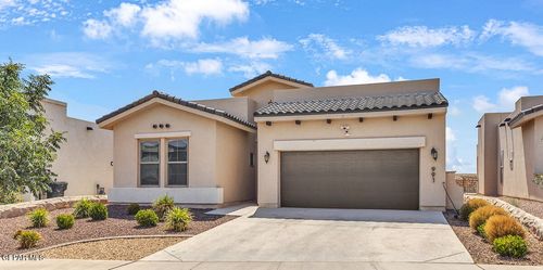 991 Hull St, El Paso, TX, 79928-5930 | Card Image
