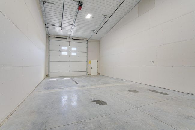 Drywall Walls and Tin Ceiling | Image 25