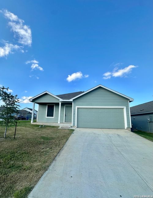 132 Avena Grv, Floresville, TX, 78114-0140 | Card Image