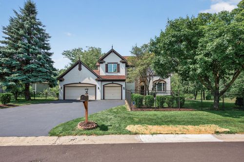 2545 Hillwood Dr E, Maplewood, MN, 55119-6789 | Card Image