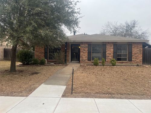 2114 Alder Trl, Grand Prairie, TX, 75052-1904 | Card Image