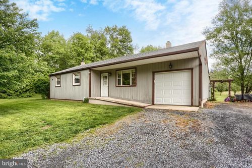 695 Windy Hill Road, SHERMANS DALE, PA, 17090 | Card Image