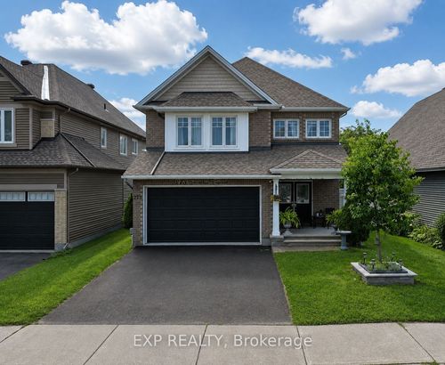 273 Gracewood Cres, Gloucester, ON, K1T0J1 | Card Image