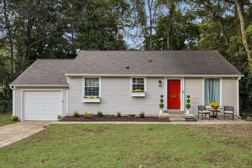 5522 Bon Air Cir, Nashville, TN, 37209-4627 | Card Image
