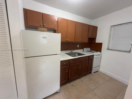 5-3698 William Ave, Miami, FL, 33133-5744 | Card Image