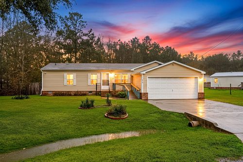 16330 Hill Country Ct, Conroe, TX, 77302-5481 | Card Image