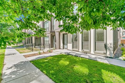 1811 N Williams Street, Townhouse with 3 bedrooms, 2 bathrooms and 2 parking in Denver CO | Image 1