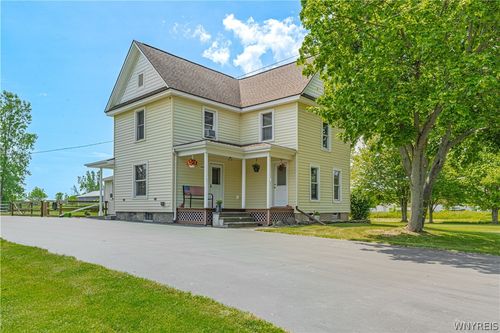 3464 W Lake Rd, Wilson, NY, 14172-9732 | Card Image