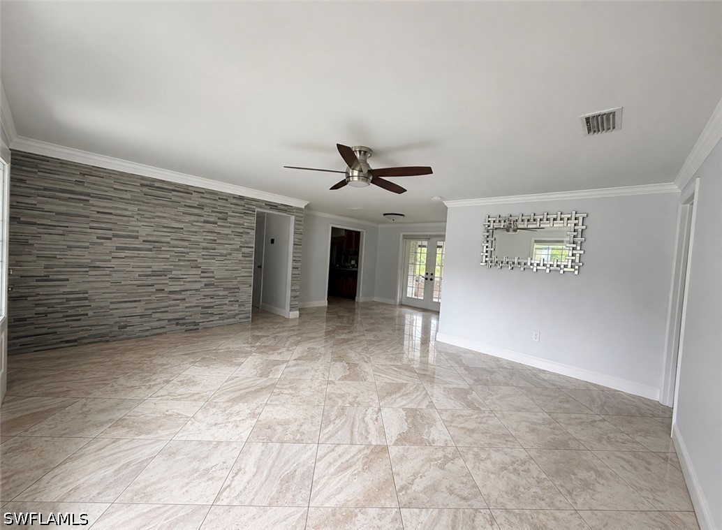 Residential in Naples 3