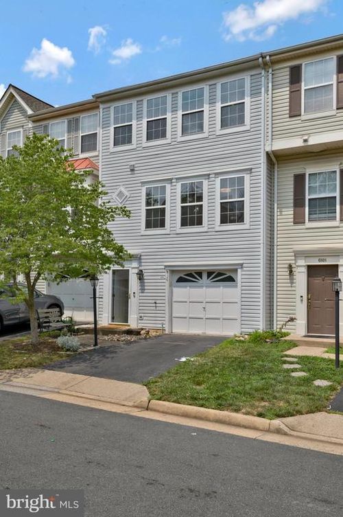 6810 General Lafayette Way, GAINESVILLE, VA, 20155-1422 | Card Image
