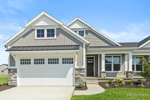 18-7605 Brook Villa Ct, Allendale, MI, 49401-9820 | Card Image