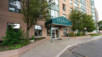 215 - 135 Hillcrest Ave, Condo with 2 bedrooms, 1 bathrooms and 1 parking in Mississauga ON | Image 2