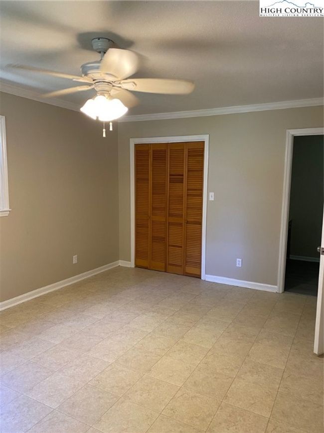 Dining Area | Image 8