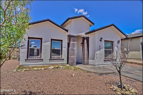 452 Isaias Ave, Canutillo, TX, 79835-4500 | Card Image