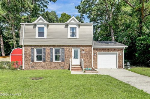 107 Northview Ct, Jacksonville, NC, 28546-7619 | Card Image