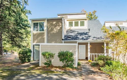 3209 Windbluff Dr, Charlotte, NC, 28277-9832 | Card Image