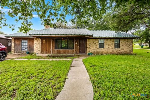 401 N 14th Street, Buckholts, TX, 76518 | Card Image