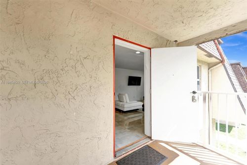 apt-205-d-4530 Sw 54th St, Fort Lauderdale, FL, 33314-6758 | Card Image
