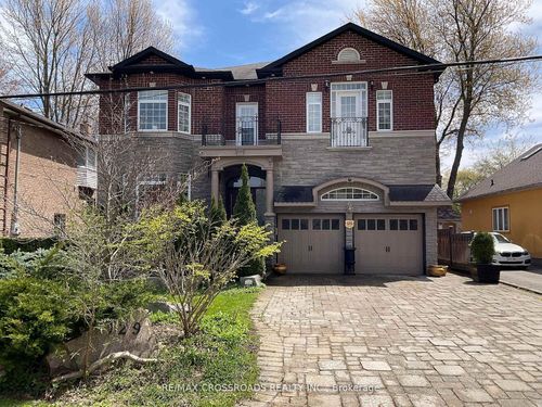 129 Lakeland Cres, Richmond Hill, ON, L4E3A1 | Card Image