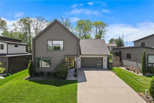 503 Ne 100th St, Kansas City, MO, 64155-2001 | Card Image