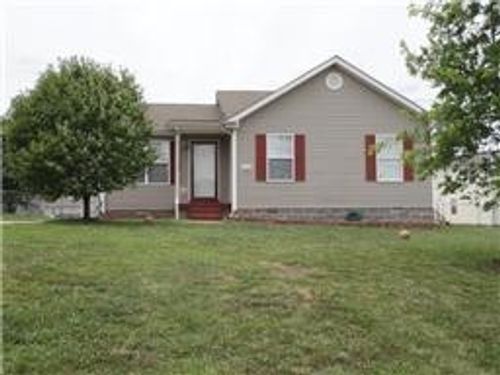 316 Congressman Dr, Clarksville, TN, 37042-1326 | Card Image