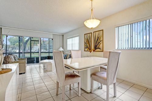 114f-13455 Sw 16th Ct, Pembroke Pines, FL, 33027-1857 | Card Image