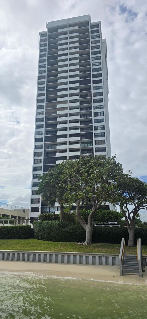 apt-801-5600 N Flagler Dr, West Palm Beach, FL, 33407-2649 | Card Image