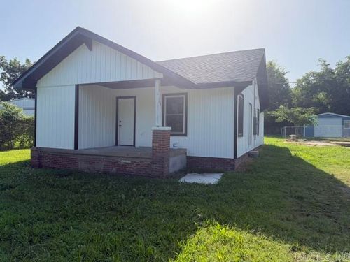 109 S Cedar, Morrilton, AR, 72110 | Card Image