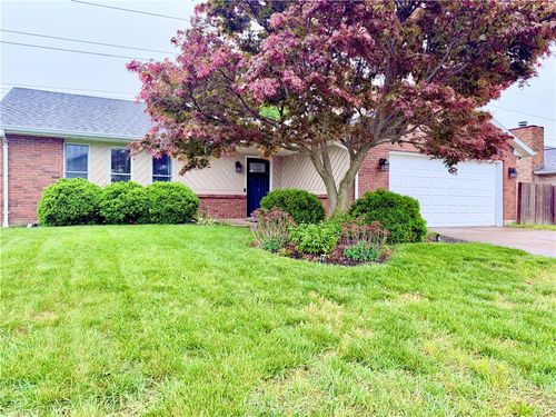 1077 Glen Kegley Dr, Xenia, OH, 45385-4785 | Card Image