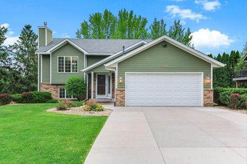 5518 Oakgreen Place N, Oak Park Heights, MN, 55082 | Card Image