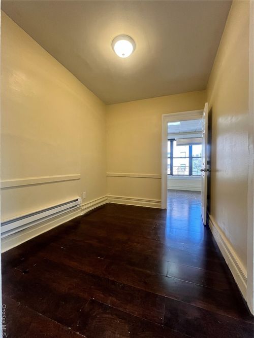 3-30 E Kingsbridge Rd, Bronx, NY, 10468-7502 | Card Image